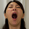 顔面崩壊！綺麗な翔田千里さんのあくび接写！！
