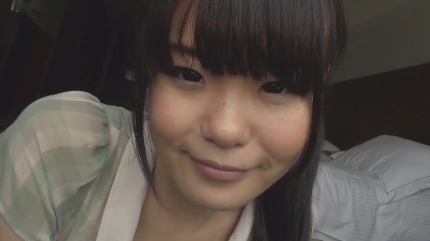 パイパン巨乳の小柄で純朴な18歳が巨根で膣奥を突かれる快感に喘ぎまくる パイパン巨乳の小柄で純朴な18歳が巨根で膣奥を突かれる快感に喘ぎまくる