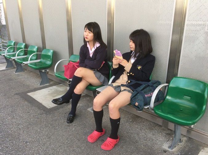 【学校帰りのふともも】制服パンチラ052 【学校帰りのふともも】制服パンチラ052