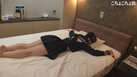 こちょこちょ族 緊急事態宣言中の黒髪ロリ巨乳笑い肉袋人形 美少女 まこ セーラー服&ローター責め編 その2 こちょこちょ族 緊急事態宣言中の黒髪ロリ巨乳笑い肉袋人形 美少女 まこ セーラー服&ローター責め編 その2